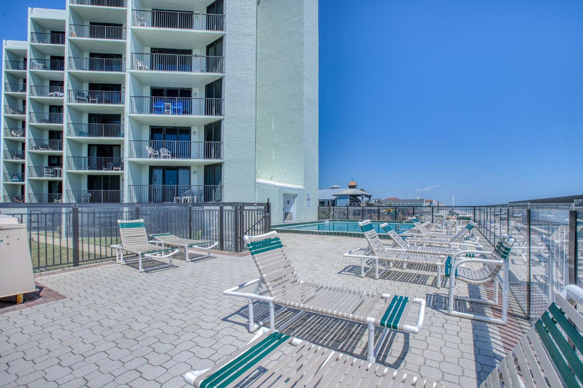 Ocean View With A Beachfront Pool At Ocean Trillium Condo ~ 702 New Smyrna Beach Bagian luar foto