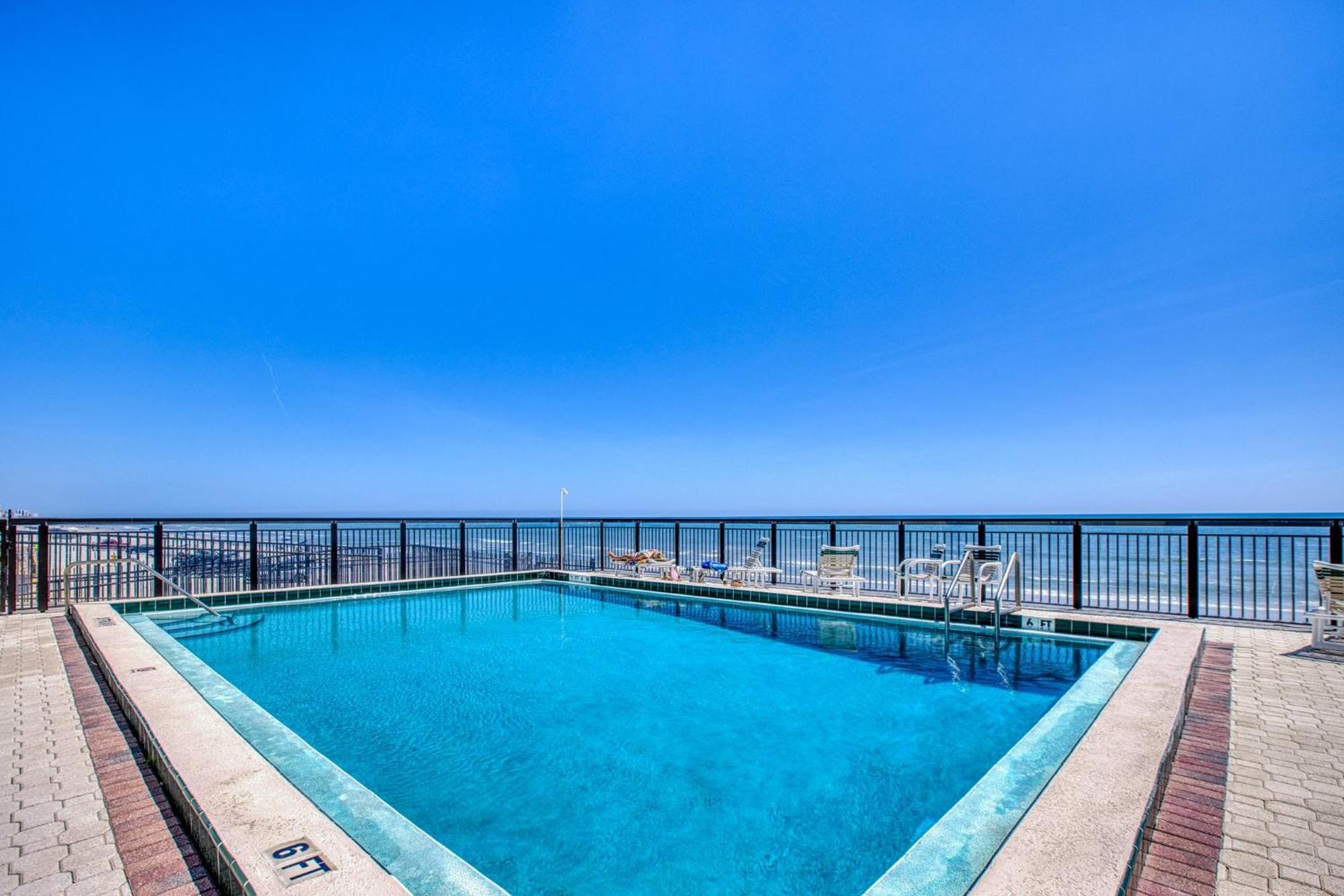 Ocean View With A Beachfront Pool At Ocean Trillium Condo ~ 702 New Smyrna Beach Bagian luar foto