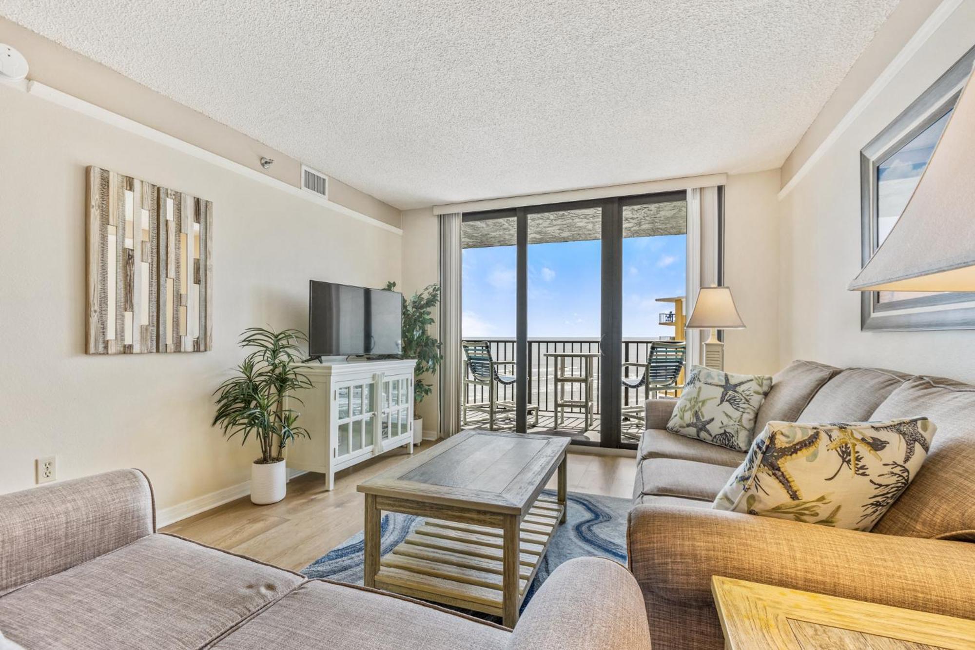 Ocean View With A Beachfront Pool At Ocean Trillium Condo ~ 702 New Smyrna Beach Bagian luar foto